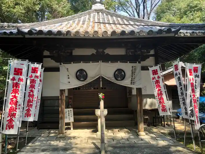 八事山 興正寺の本殿・本堂