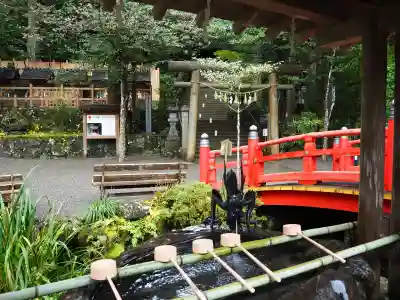 天河大辨財天社の{uncategorized: "未分類", other: "その他", undefined: "問題あり", building: "その他建物", grave: "お墓", sacred_gate: "鳥居", guardian: "狛犬", statue: "像", buddha: "仏像", history: "歴史", nature: "自然", garden: "庭園", animal: "動物", pagoda: "塔", temizu: "手水舎", mountain_gate: "山門・神門", sanctuary: "本殿・本堂", subordinate: "末社・摂社", art: "芸術", scenery: "景色", jizo: "地蔵", ema: "絵馬", goshuin: "御朱印", omikuji: "おみくじ", items: "授与品その他", amulet: "お守り", goshuincho: "御朱印帳", eats: "食事", festival: "お祭り", votive_dance: "神楽", shichigosan: "七五三参", wedding: "結婚式", experience: "体験その他", initially: "初詣", around: "周辺", anti_infection: "感染症対策"}