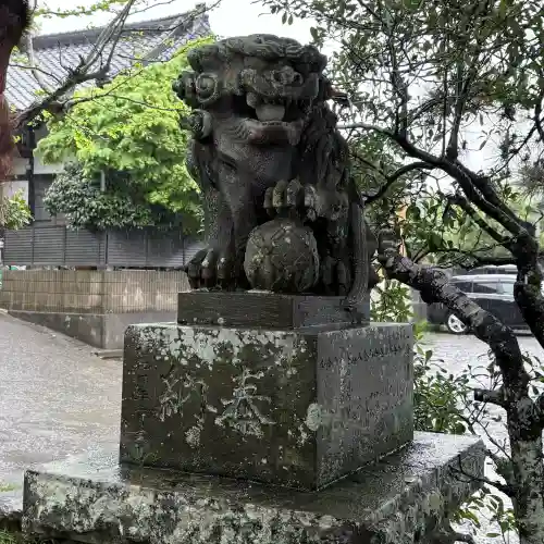 小名浜諏訪神社 ～海の鎮守様～の{uncategorized: "未分類", other: "その他", undefined: "問題あり", building: "その他建物", grave: "お墓", sacred_gate: "鳥居", guardian: "狛犬", statue: "像", buddha: "仏像", history: "歴史", nature: "自然", garden: "庭園", animal: "動物", pagoda: "塔", temizu: "手水舎", mountain_gate: "山門・神門", sanctuary: "本殿・本堂", subordinate: "末社・摂社", art: "芸術", scenery: "景色", jizo: "地蔵", ema: "絵馬", goshuin: "御朱印", omikuji: "おみくじ", items: "授与品その他", amulet: "お守り", goshuincho: "御朱印帳", eats: "食事", festival: "お祭り", votive_dance: "神楽", shichigosan: "七五三参", wedding: "結婚式", experience: "体験その他", initially: "初詣", around: "周辺", anti_infection: "感染症対策"}