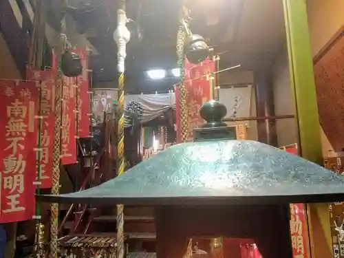 三瀧山不動院の本殿・本堂