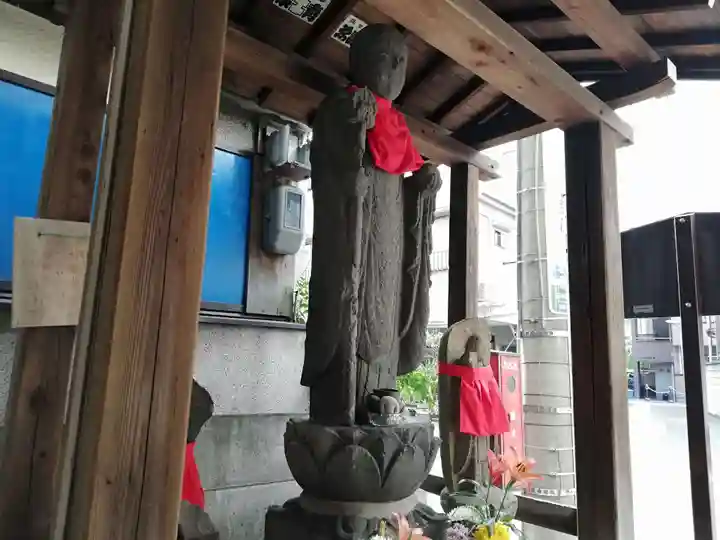 旧中原街道供養塔群(一)の地蔵