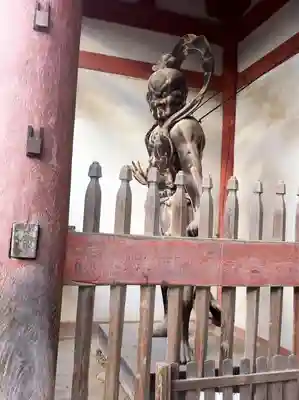 醍醐寺の像