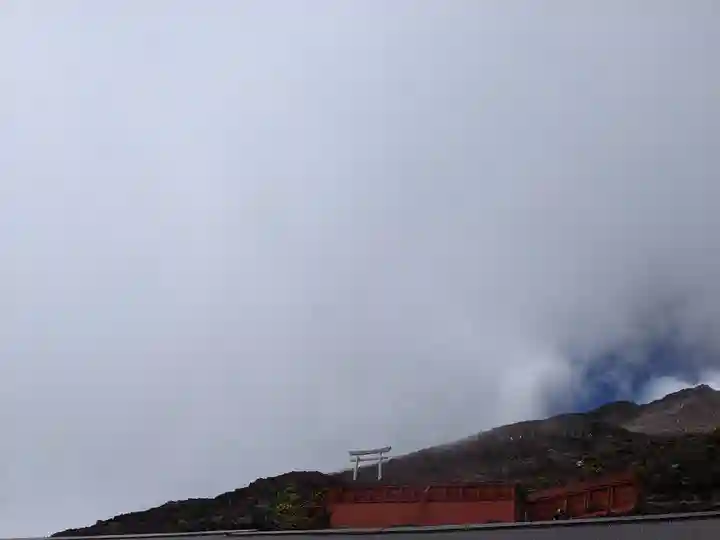 富士山頂上浅間大社奥宮(静岡県)