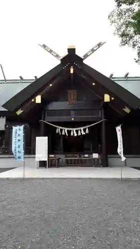 千歳神社の本殿・本堂