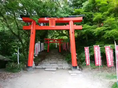 天開稲荷社の鳥居