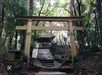 青龍寺奥の院(波切不動)の{uncategorized: "未分類", other: "その他", undefined: "問題あり", building: "その他建物", grave: "お墓", sacred_gate: "鳥居", guardian: "狛犬", statue: "像", buddha: "仏像", history: "歴史", nature: "自然", garden: "庭園", animal: "動物", pagoda: "塔", temizu: "手水舎", mountain_gate: "山門・神門", sanctuary: "本殿・本堂", subordinate: "末社・摂社", art: "芸術", scenery: "景色", jizo: "地蔵", ema: "絵馬", goshuin: "御朱印", omikuji: "おみくじ", items: "授与品その他", amulet: "お守り", goshuincho: "御朱印帳", eats: "食事", festival: "お祭り", votive_dance: "神楽", shichigosan: "七五三参", wedding: "結婚式", experience: "体験その他", initially: "初詣", around: "周辺", anti_infection: "感染症対策"}