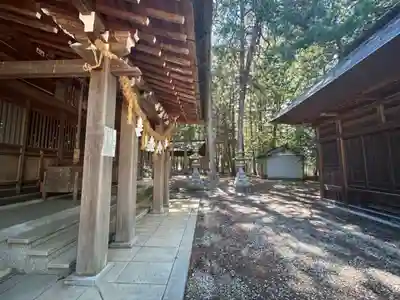 ニ柱神社(長野県)