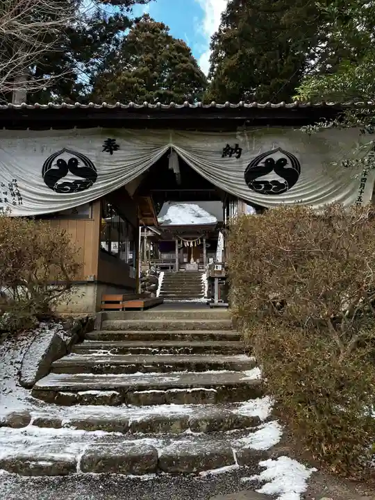 坪沼八幡神社の山門・神門