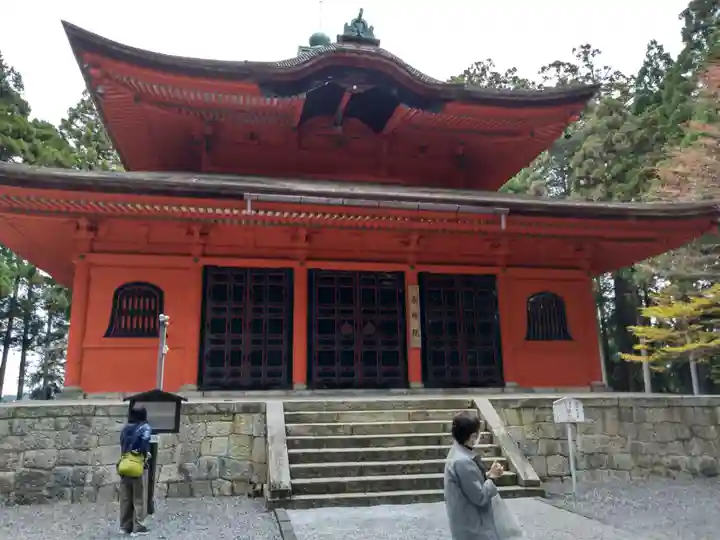 比叡山延暦寺(滋賀県)