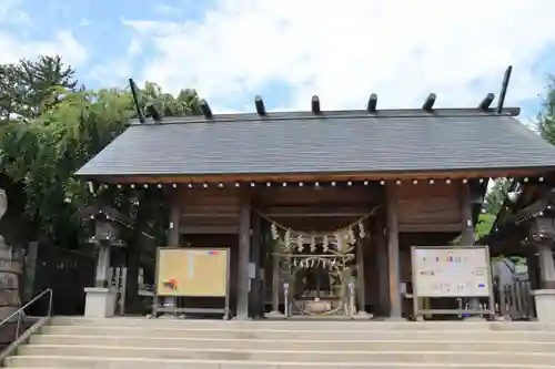 開成山大神宮の山門・神門
