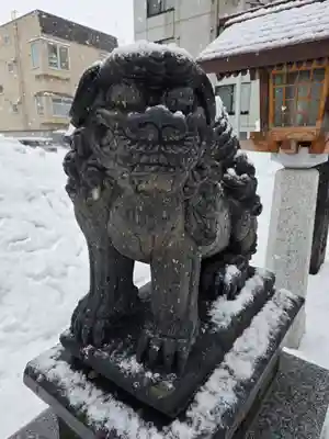 札幌諏訪神社の狛犬