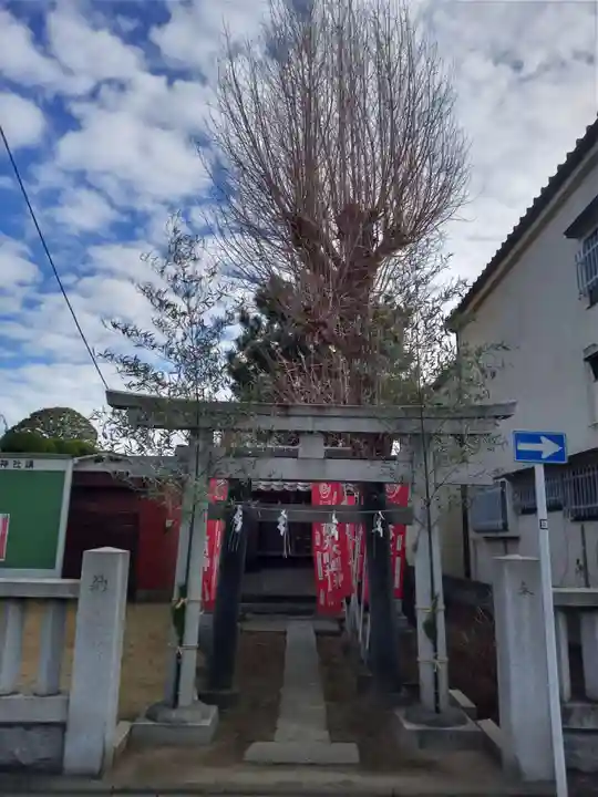 稲荷神社の鳥居