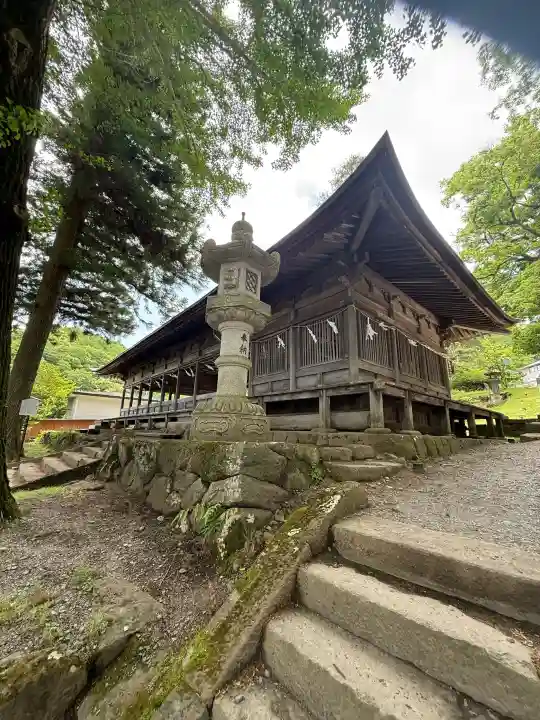 諏訪大社上社前宮(長野県)