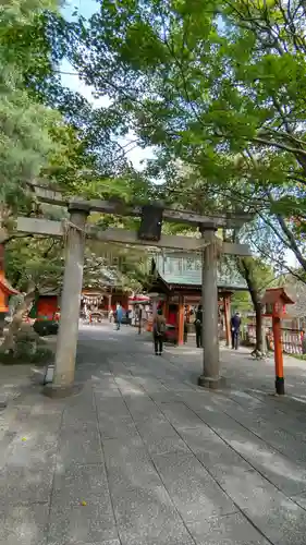 冠稲荷神社の鳥居