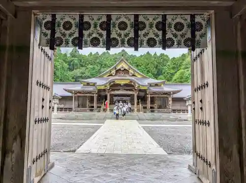 彌彦神社(新潟県)