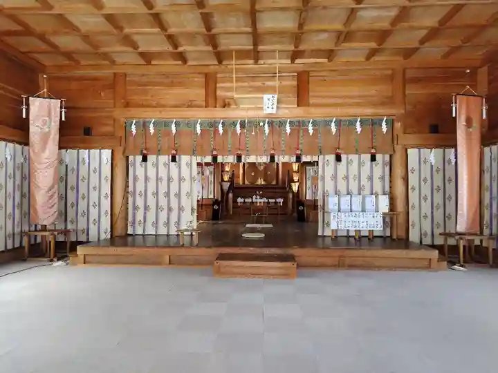 東川神社の本殿・本堂