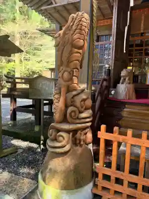 日光大室高龗神社の{uncategorized: "未分類", other: "その他", undefined: "問題あり", building: "その他建物", grave: "お墓", sacred_gate: "鳥居", guardian: "狛犬", statue: "像", buddha: "仏像", history: "歴史", nature: "自然", garden: "庭園", animal: "動物", pagoda: "塔", temizu: "手水舎", mountain_gate: "山門・神門", sanctuary: "本殿・本堂", subordinate: "末社・摂社", art: "芸術", scenery: "景色", jizo: "地蔵", ema: "絵馬", goshuin: "御朱印", omikuji: "おみくじ", items: "授与品その他", amulet: "お守り", goshuincho: "御朱印帳", eats: "食事", festival: "お祭り", votive_dance: "神楽", shichigosan: "七五三参", wedding: "結婚式", experience: "体験その他", initially: "初詣", around: "周辺", anti_infection: "感染症対策"}