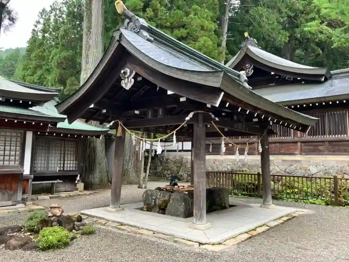 飛驒一宮水無神社(岐阜県)
