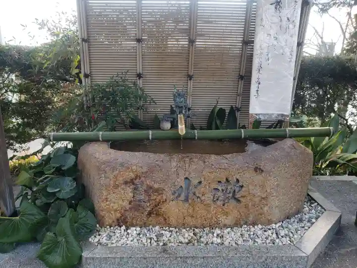 小山寺の手水舎