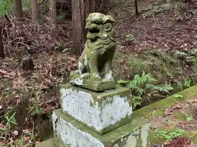 城山神明社の狛犬