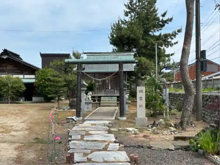 放生津八幡宮(富山県)