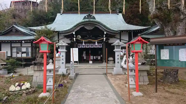 高取神社の本殿・本堂