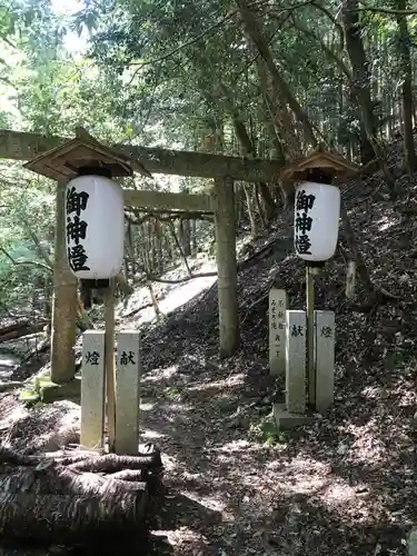  川上山若宮八幡宮の鳥居