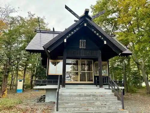 中小屋神社の本殿・本堂