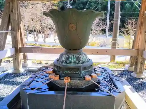 尾張高野山宗　総本山　岩屋寺の手水舎