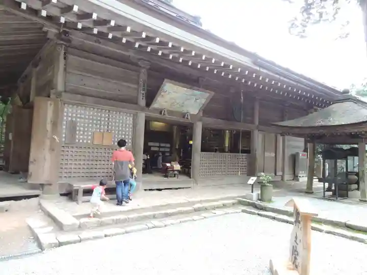室生寺奥の院の本殿・本堂