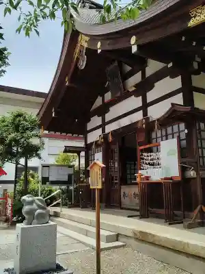 三輪神社の本殿・本堂