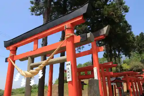 高屋敷稲荷神社の鳥居