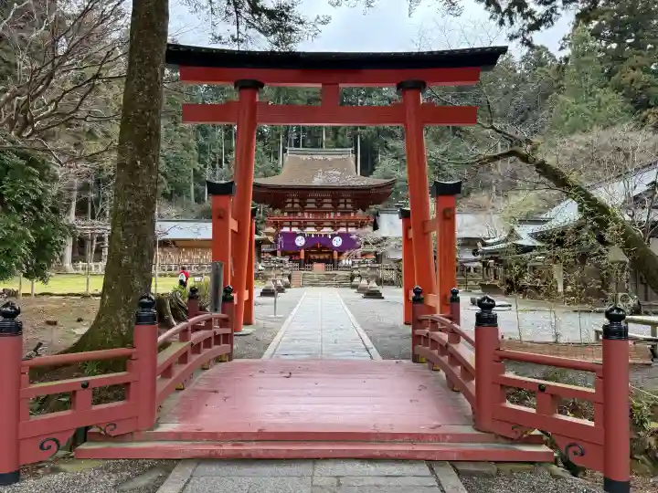 丹生都比売神社の{uncategorized: "未分類", other: "その他", undefined: "問題あり", building: "その他建物", grave: "お墓", sacred_gate: "鳥居", guardian: "狛犬", statue: "像", buddha: "仏像", history: "歴史", nature: "自然", garden: "庭園", animal: "動物", pagoda: "塔", temizu: "手水舎", mountain_gate: "山門・神門", sanctuary: "本殿・本堂", subordinate: "末社・摂社", art: "芸術", scenery: "景色", jizo: "地蔵", ema: "絵馬", goshuin: "御朱印", omikuji: "おみくじ", items: "授与品その他", amulet: "お守り", goshuincho: "御朱印帳", eats: "食事", festival: "お祭り", votive_dance: "神楽", shichigosan: "七五三参", wedding: "結婚式", experience: "体験その他", initially: "初詣", around: "周辺", anti_infection: "感染症対策"}