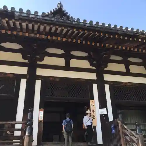 東大寺法華堂（三月堂）の本殿