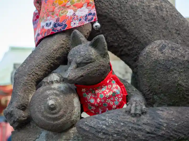 東京羽田 穴守稲荷神社の{uncategorized: "未分類", other: "その他", undefined: "問題あり", building: "その他建物", grave: "お墓", sacred_gate: "鳥居", guardian: "狛犬", statue: "像", buddha: "仏像", history: "歴史", nature: "自然", garden: "庭園", animal: "動物", pagoda: "塔", temizu: "手水舎", mountain_gate: "山門・神門", sanctuary: "本殿・本堂", subordinate: "末社・摂社", art: "芸術", scenery: "景色", jizo: "地蔵", ema: "絵馬", goshuin: "御朱印", omikuji: "おみくじ", items: "授与品その他", amulet: "お守り", goshuincho: "御朱印帳", eats: "食事", festival: "お祭り", votive_dance: "神楽", shichigosan: "七五三参", wedding: "結婚式", experience: "体験その他", initially: "初詣", around: "周辺", anti_infection: "感染症対策"}