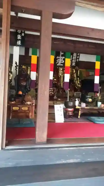 瑠璃光寺の本殿・本堂