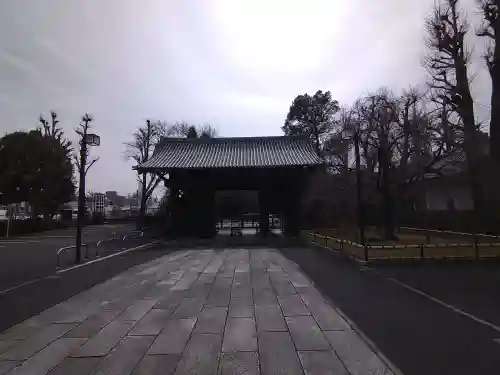 輪王寺両大師堂(寛永寺輪王殿)の山門