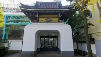 月窓寺の山門・神門