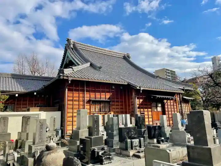 永稱寺の{uncategorized: "未分類", other: "その他", undefined: "問題あり", building: "その他建物", grave: "お墓", sacred_gate: "鳥居", guardian: "狛犬", statue: "像", buddha: "仏像", history: "歴史", nature: "自然", garden: "庭園", animal: "動物", pagoda: "塔", temizu: "手水舎", mountain_gate: "山門・神門", sanctuary: "本殿・本堂", subordinate: "末社・摂社", art: "芸術", scenery: "景色", jizo: "地蔵", ema: "絵馬", goshuin: "御朱印", omikuji: "おみくじ", items: "授与品その他", amulet: "お守り", goshuincho: "御朱印帳", eats: "食事", festival: "お祭り", votive_dance: "神楽", shichigosan: "七五三参", wedding: "結婚式", experience: "体験その他", initially: "初詣", around: "周辺", anti_infection: "感染症対策"}