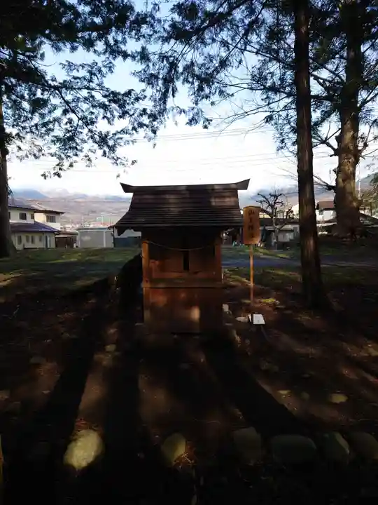 大井俣窪八幡神社(山梨県)