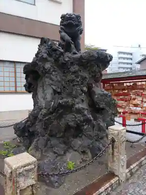 鶴見神社の狛犬