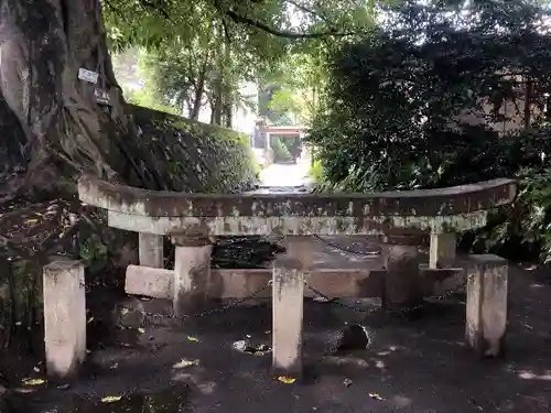 腹五社神社の鳥居