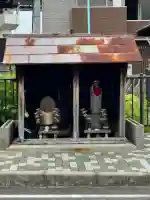 辻地蔵堂(黒川樋門)の{uncategorized: "未分類", other: "その他", undefined: "問題あり", building: "その他建物", grave: "お墓", sacred_gate: "鳥居", guardian: "狛犬", statue: "像", buddha: "仏像", history: "歴史", nature: "自然", garden: "庭園", animal: "動物", pagoda: "塔", temizu: "手水舎", mountain_gate: "山門・神門", sanctuary: "本殿・本堂", subordinate: "末社・摂社", art: "芸術", scenery: "景色", jizo: "地蔵", ema: "絵馬", goshuin: "御朱印", omikuji: "おみくじ", items: "授与品その他", amulet: "お守り", goshuincho: "御朱印帳", eats: "食事", festival: "お祭り", votive_dance: "神楽", shichigosan: "七五三参", wedding: "結婚式", experience: "体験その他", initially: "初詣", around: "周辺", anti_infection: "感染症対策"}