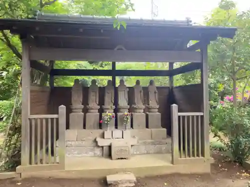 塩谷寺の{uncategorized: "未分類", other: "その他", undefined: "問題あり", building: "その他建物", grave: "お墓", sacred_gate: "鳥居", guardian: "狛犬", statue: "像", buddha: "仏像", history: "歴史", nature: "自然", garden: "庭園", animal: "動物", pagoda: "塔", temizu: "手水舎", mountain_gate: "山門・神門", sanctuary: "本殿・本堂", subordinate: "末社・摂社", art: "芸術", scenery: "景色", jizo: "地蔵", ema: "絵馬", goshuin: "御朱印", omikuji: "おみくじ", items: "授与品その他", amulet: "お守り", goshuincho: "御朱印帳", eats: "食事", festival: "お祭り", votive_dance: "神楽", shichigosan: "七五三参", wedding: "結婚式", experience: "体験その他", initially: "初詣", around: "周辺", anti_infection: "感染症対策"}