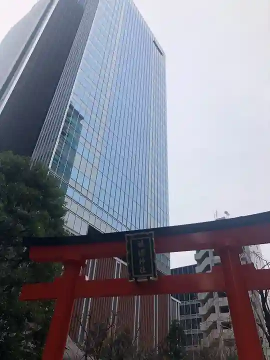 福徳神社(芽吹稲荷)の鳥居