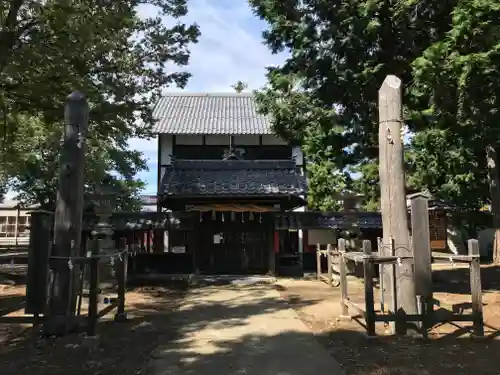 水上布奈山神社の山門