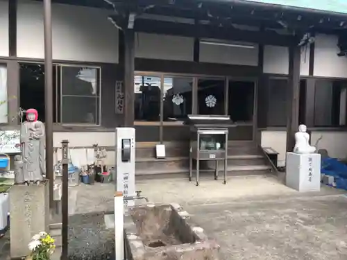 心月寺の本殿・本堂