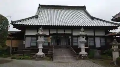観音寺の本殿・本堂