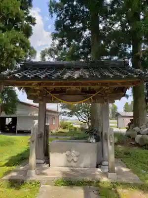  山見八幡宮の手水舎
