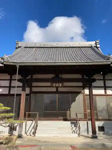 善福寺の本殿・本堂